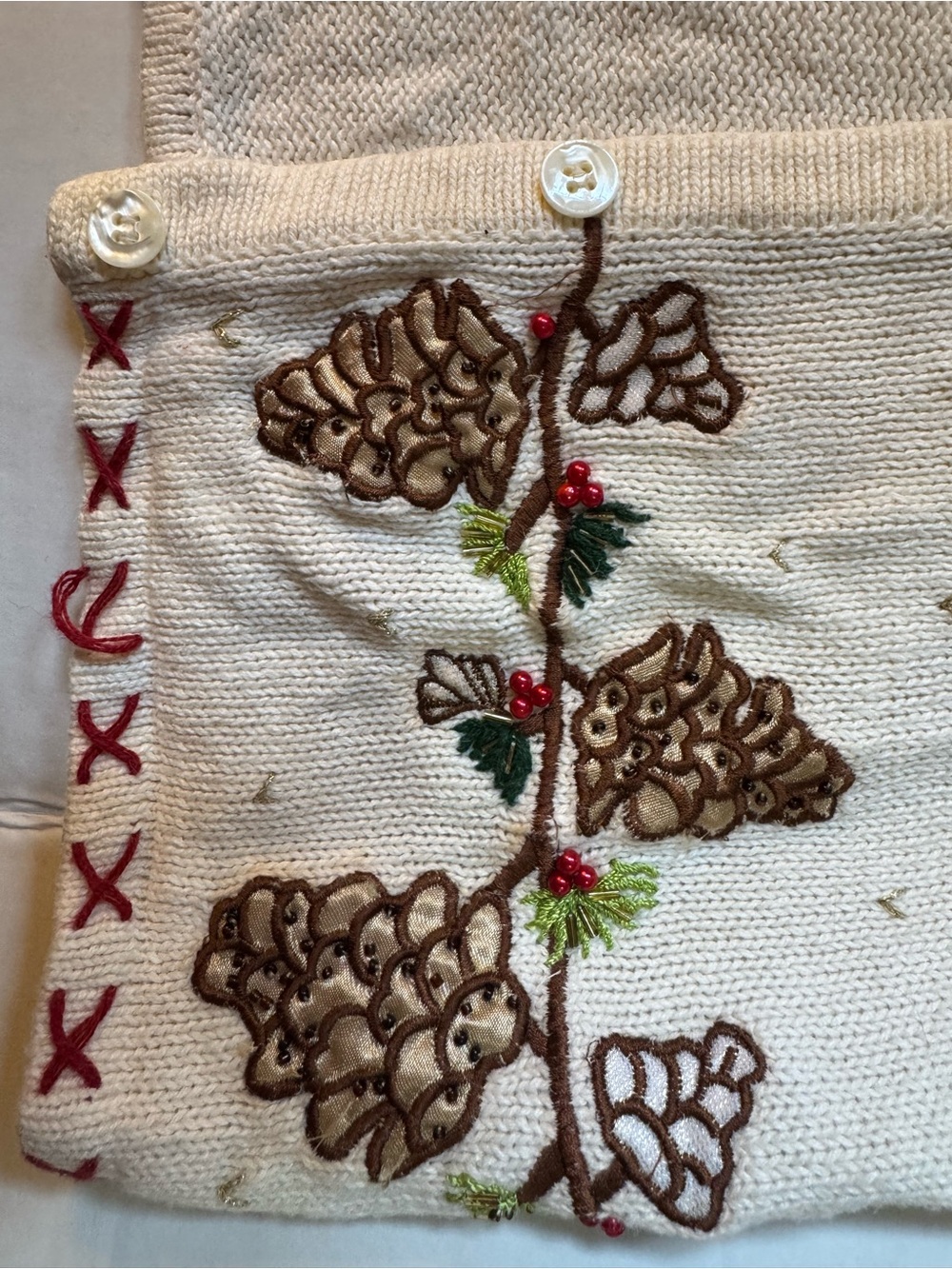 Bobbie Brooks White Embroidered Cardinal & Pinecone V-Neck Sweater Vest - Picture 7 of 13